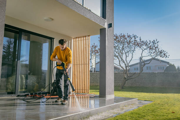 Best Factory Floor Cleaning  in Fowler, CA